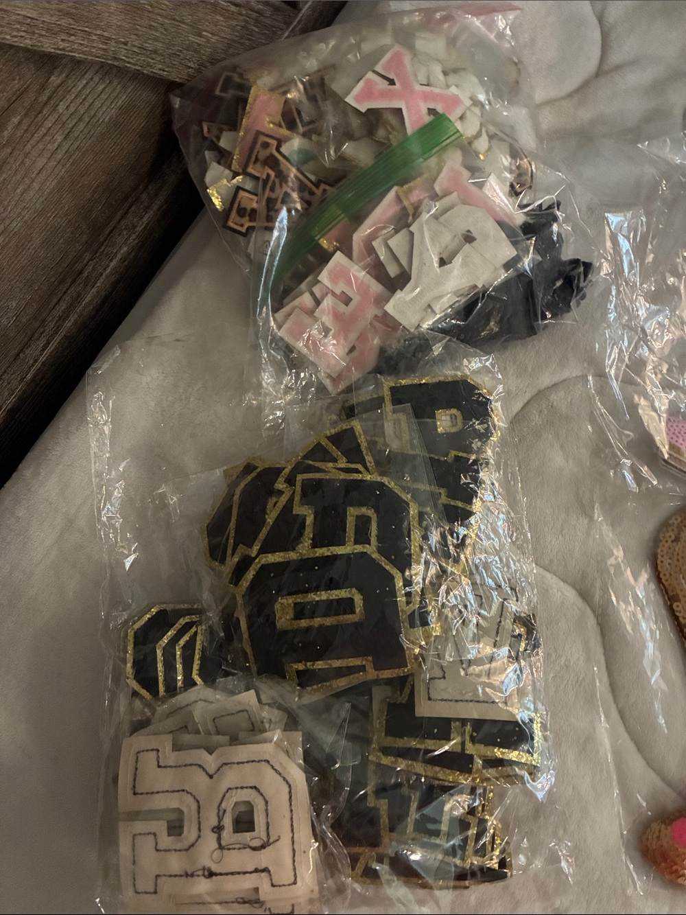 Iron on patch bundle - Picture 5 of 8